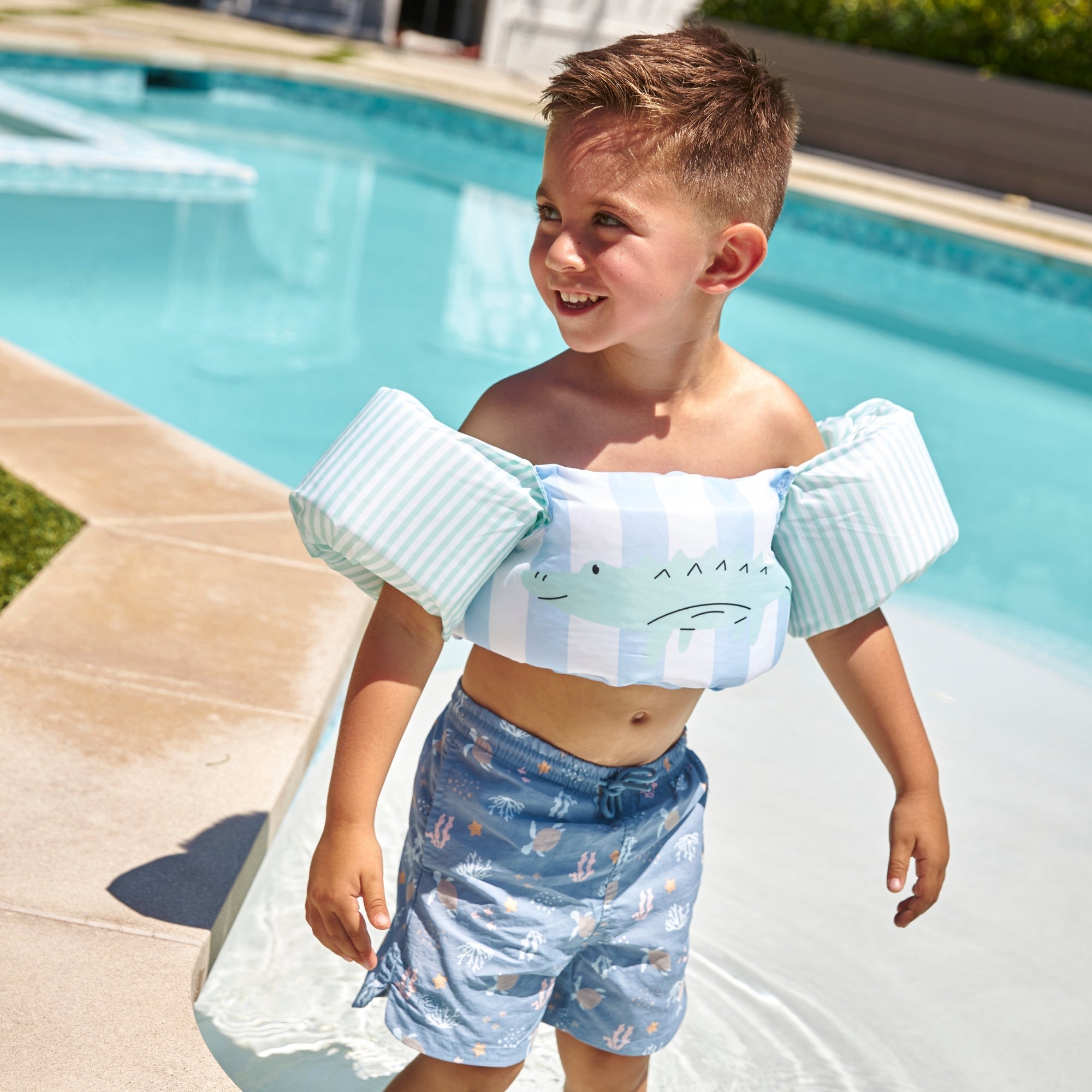 Chaleco con manguitos para niños pequeños seguro cómodo y divertido