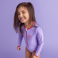 Costume intero bambina-con-mani-lunghe-viola-nuotare-essenziali-7