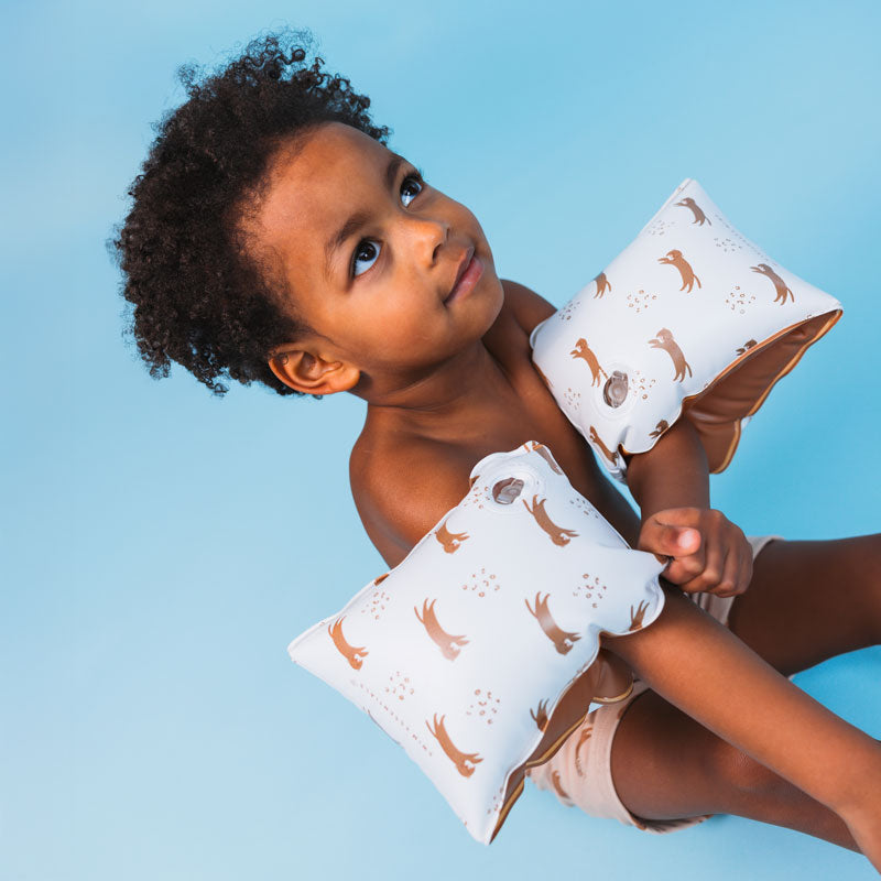 zwembandjes-0-2-jaar-roamer-swim-essentials-1